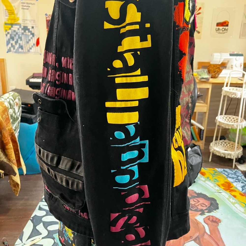 Krazy Kats Embroidered Jacket - Picture 4 of 7